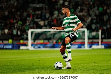 历史第二！哈登创造NBA辉煌，超越詹姆斯排第二